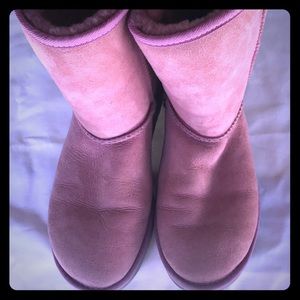 UGG short boots